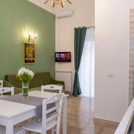 Similia Naples