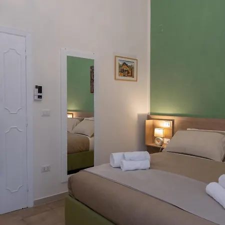 Similia Naples